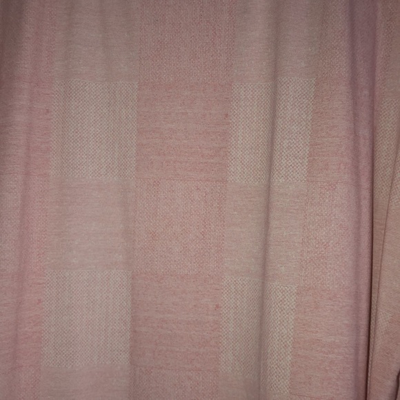 LuLaRoe LIV 3XL. PINK AND WHITE - Picture 2 of 3